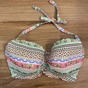 Victoria’s Secret swimsuit top